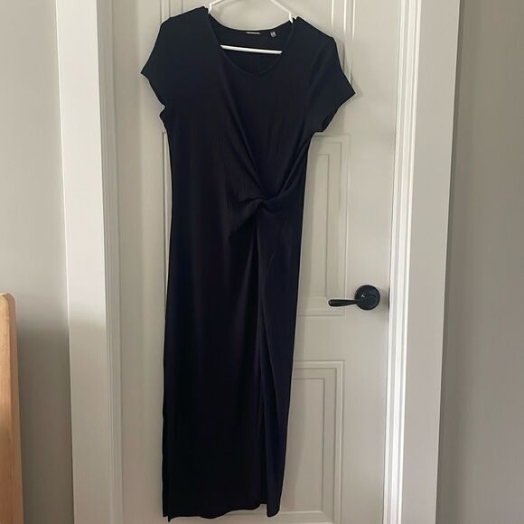 Elie Tahari Navy Short Sleeve Ribbed Twist Waist Maxi Dress - Picture 1 of 6